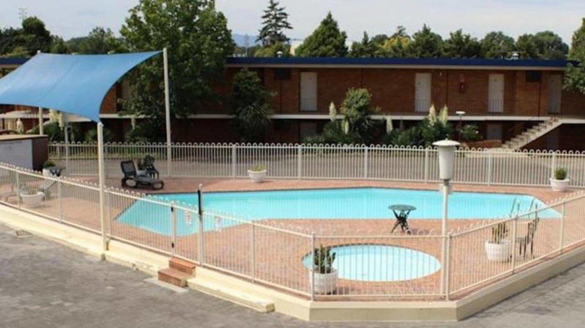 Panorama Motel 3*